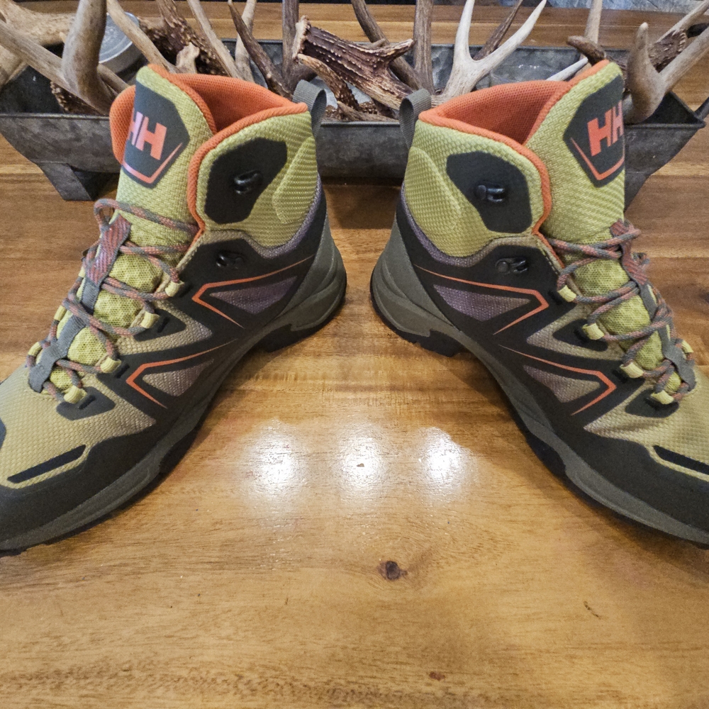 Men's Cascade Helly Tech Waterproof Mid Cut Hiking Boots